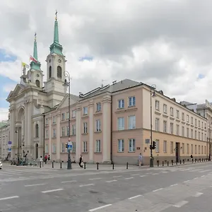 Miodowa Krasinski Garden By Renters Apartment