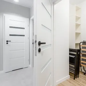 Enjoy! Ursus Apartment