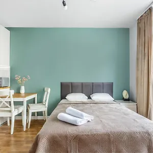 Charming In The Center Apartment